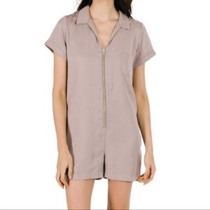 NWT Smash + Tess Romper